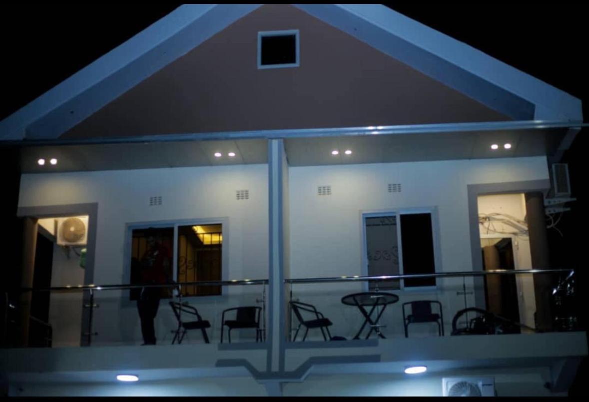 Hotel Owandja House Lubumbashi Exterior foto